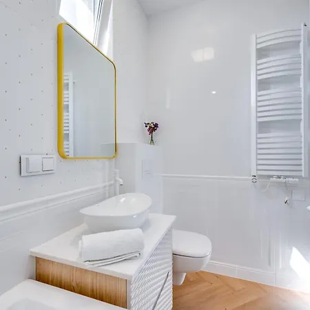 Hello By Oneapartments