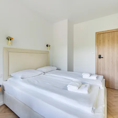 Апартаменты Hello By Oneapartments *