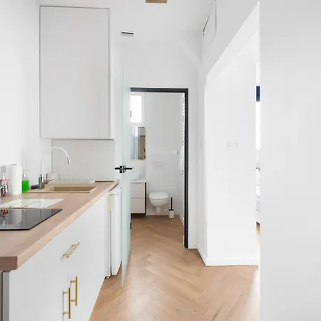 Hello By Oneapartments Апартаменты