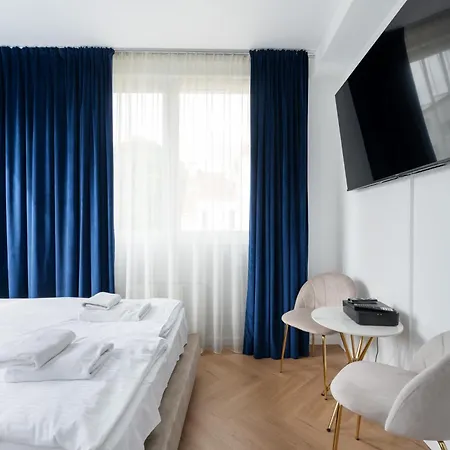 Апартаменты Hello By Oneapartments